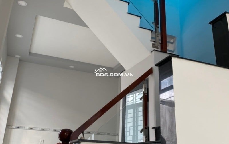 Bán nhà mới 2 tầng-60m2-Hẻm ô tô-Trung tâm hành chính Trường Thọ-Thủ Đức.